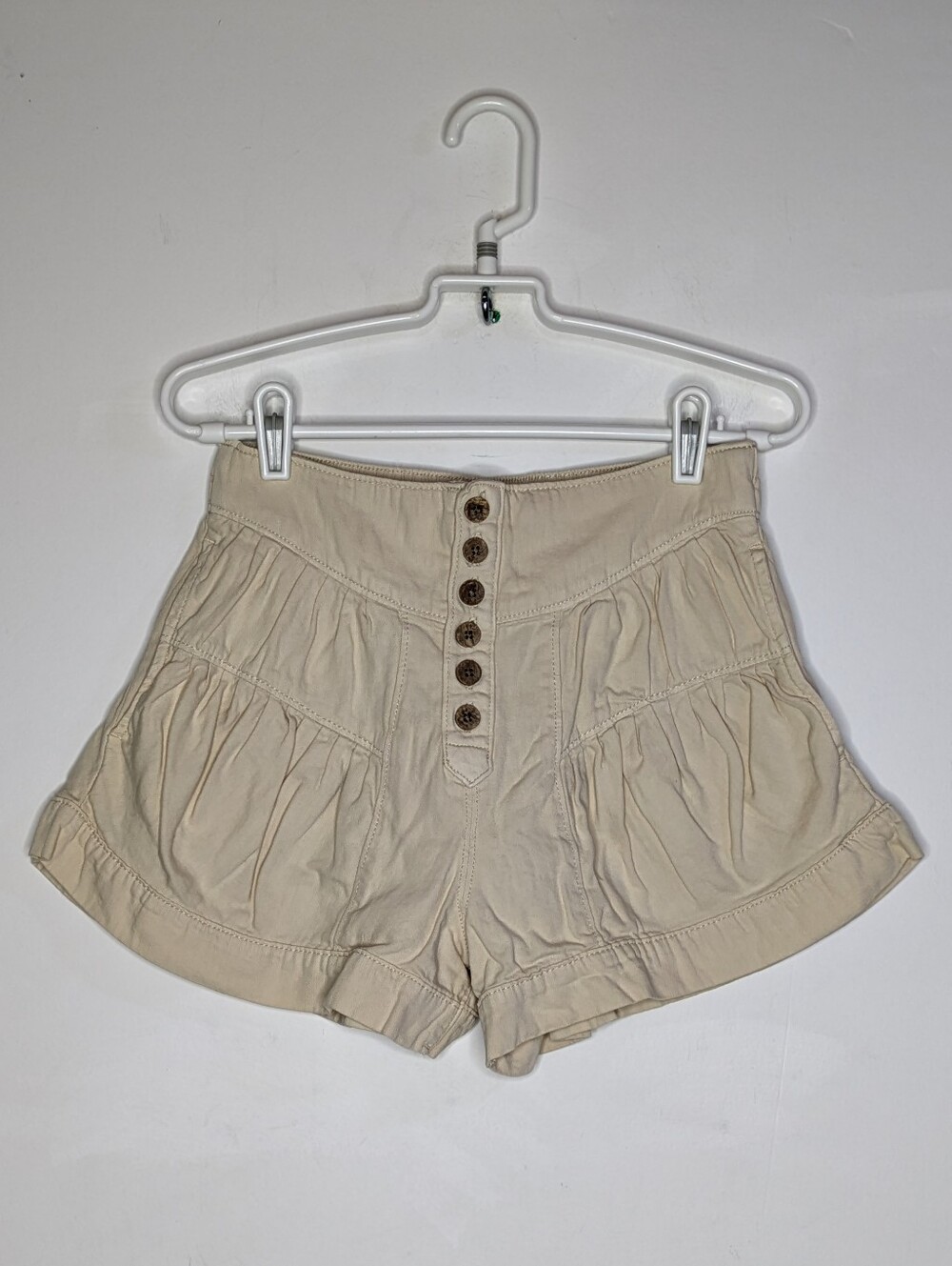 We The Free Free People Fleur Cream Cotton Button Accent Pull On Shorts XS
